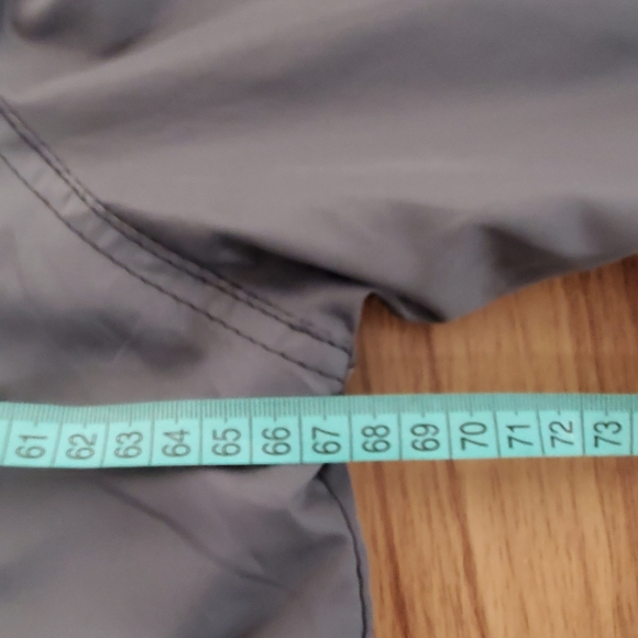 Reebok SAN FRANCISCO 49ERS Windbreaker Jacket XL Black Gray White Y2K Light SI - Picture 13 of 13